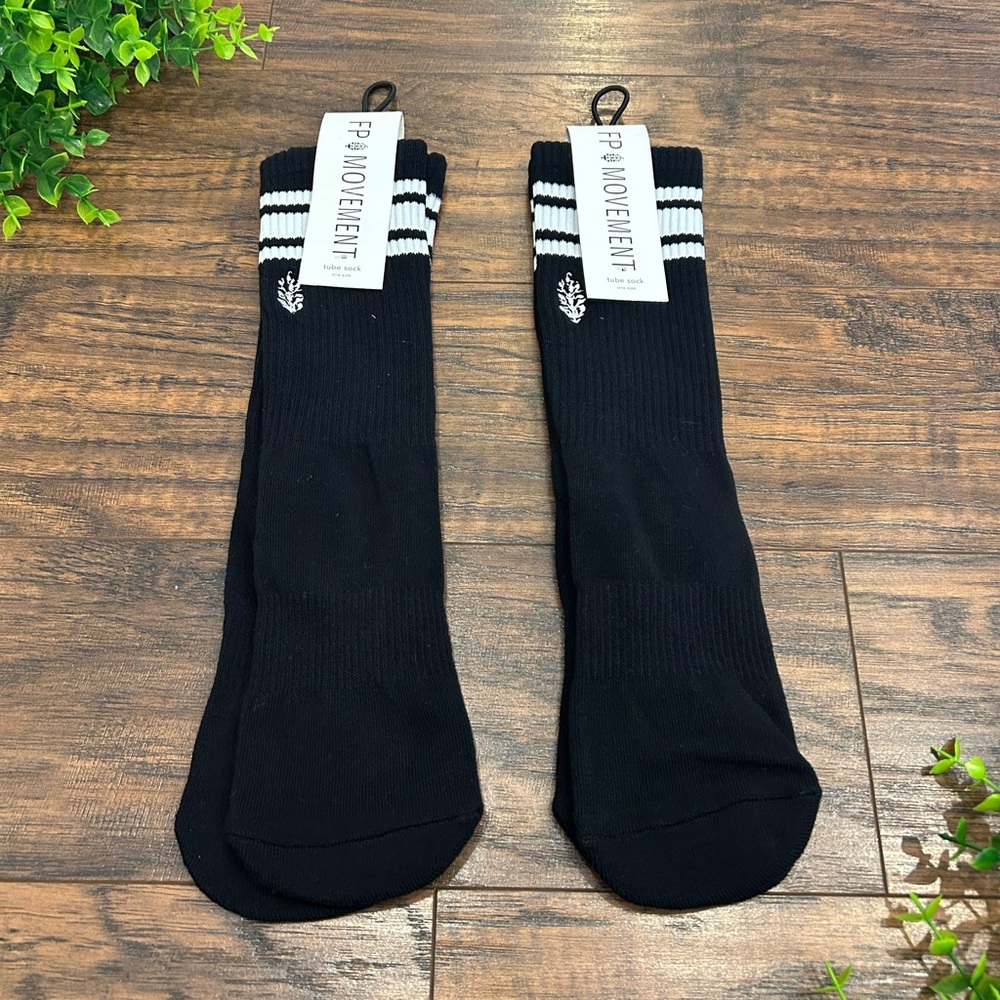 NWT FP Free People Movement Tube Socks - 2 pairs - black with white logo
